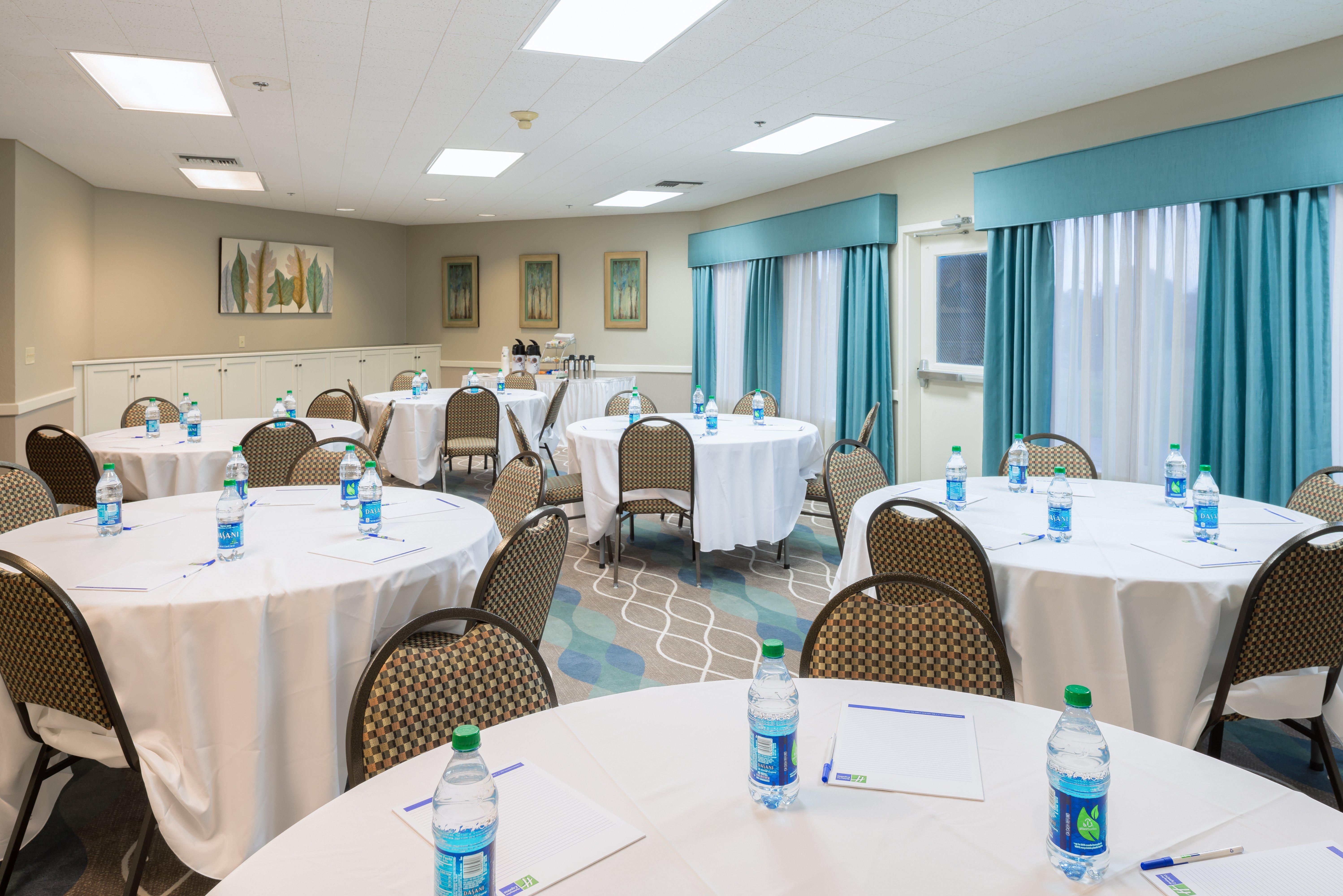 Express & Arcata/eureka-airport Area By Ihg Hotel
