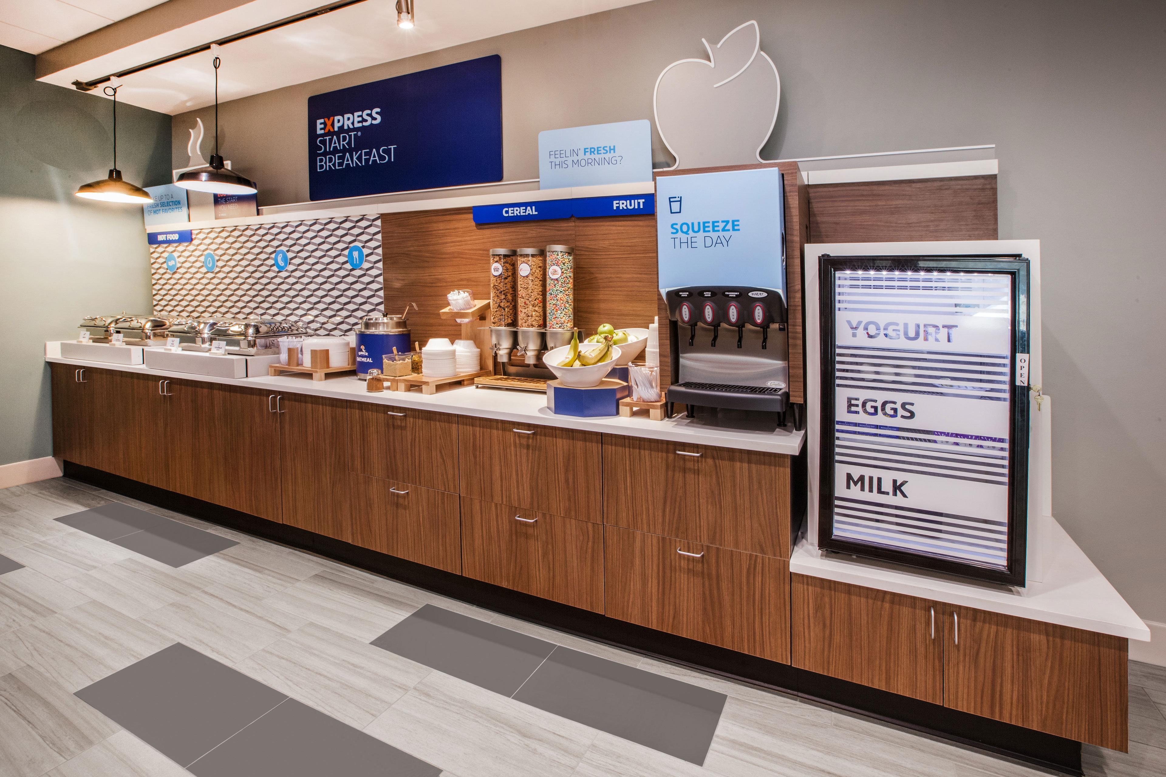 Express & Arcata/eureka-airport Area By Ihg Hotel 3*