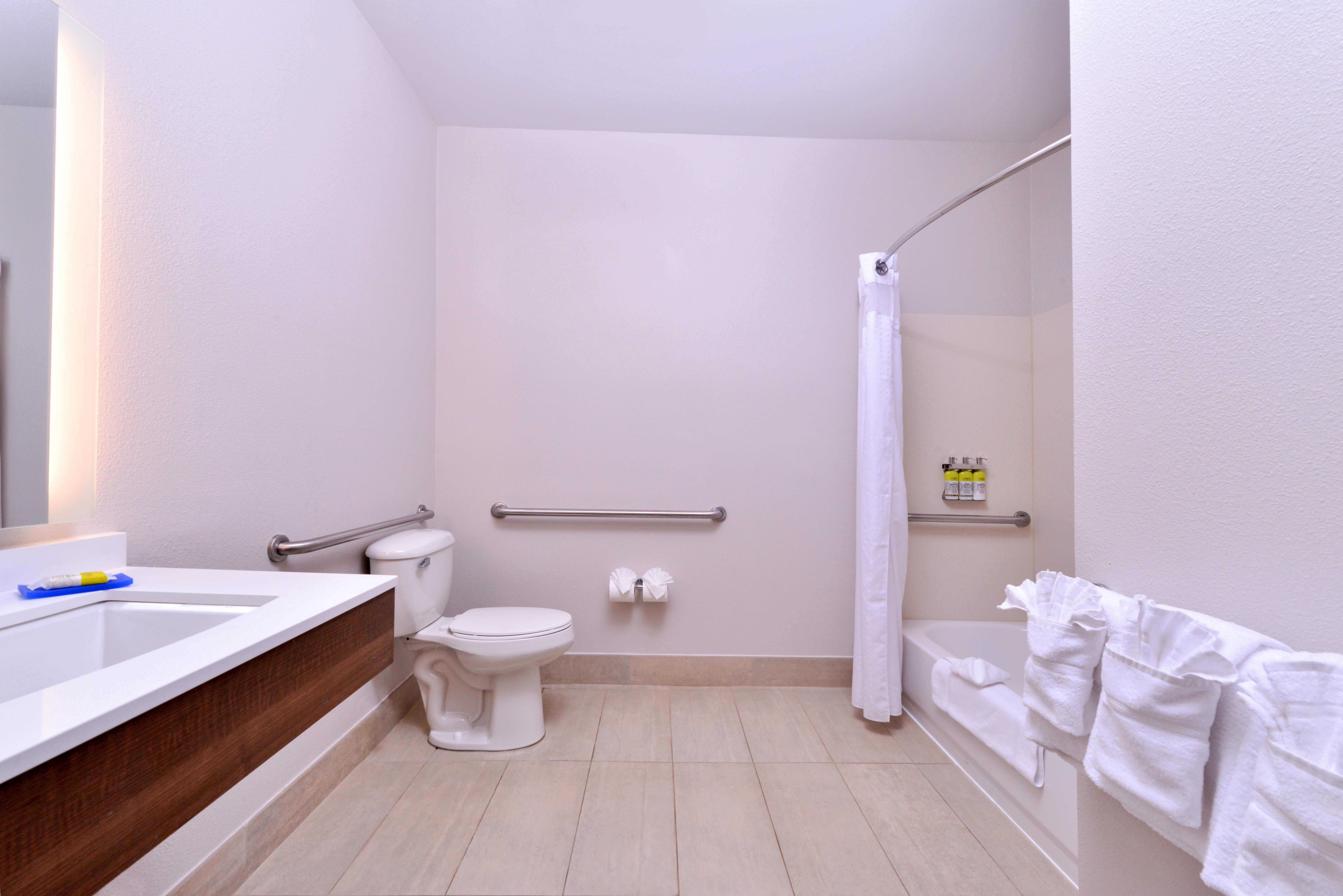 Express & Arcata/eureka-airport Area By Ihg Hotel McKinleyville