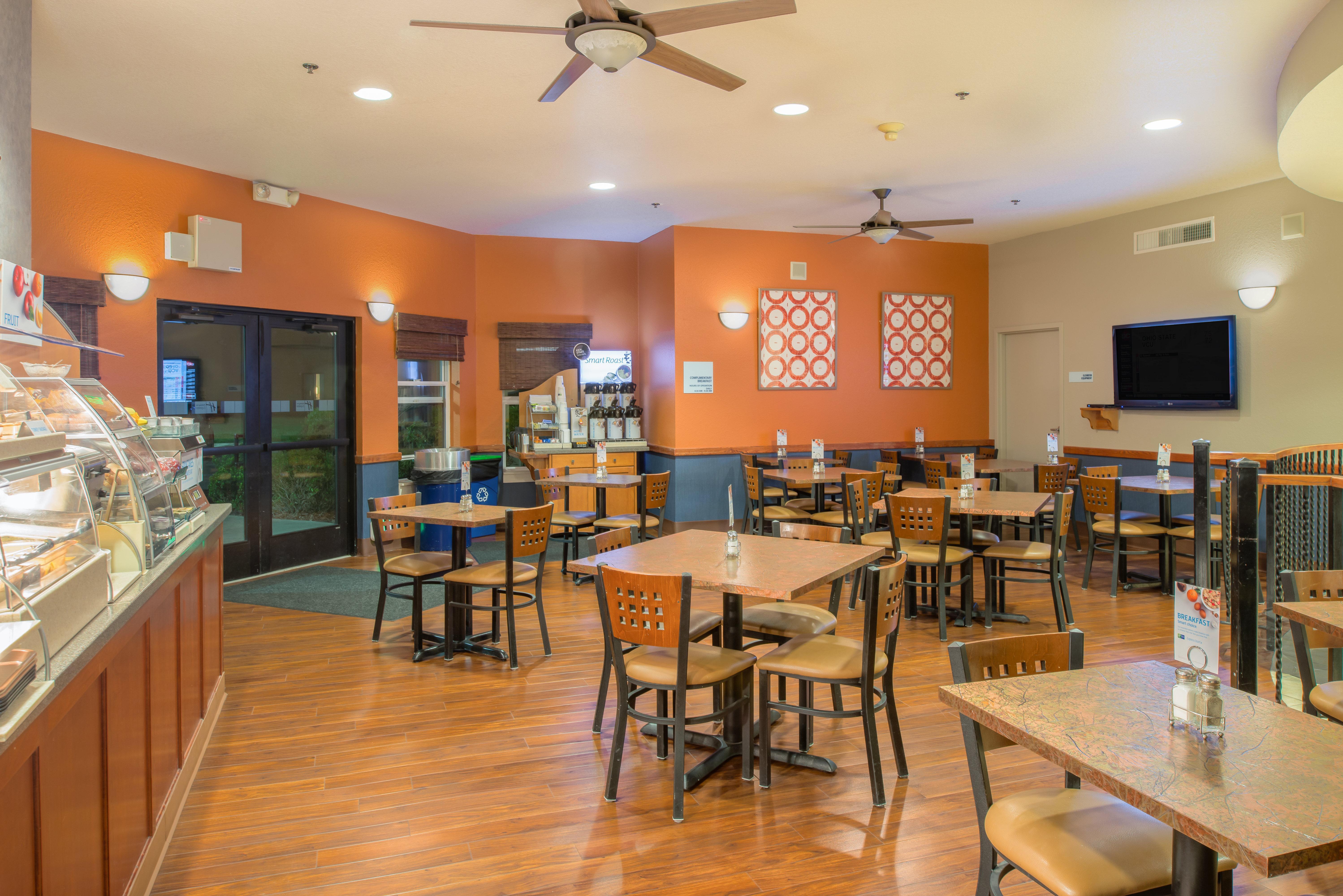 Hotel Express & Arcata/eureka-airport Area By Ihg McKinleyville