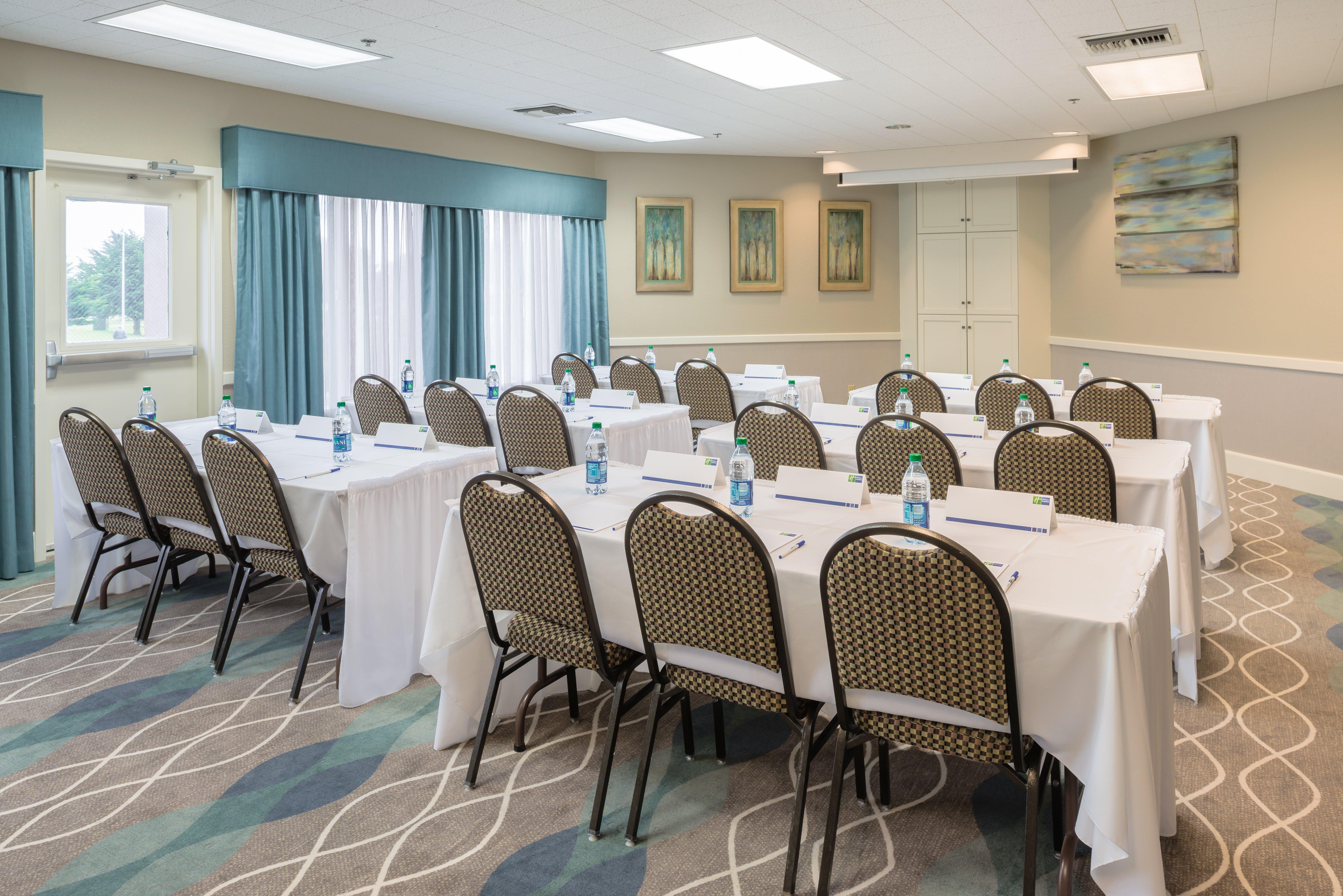 Hotel Express & Arcata/eureka-airport Area By Ihg McKinleyville