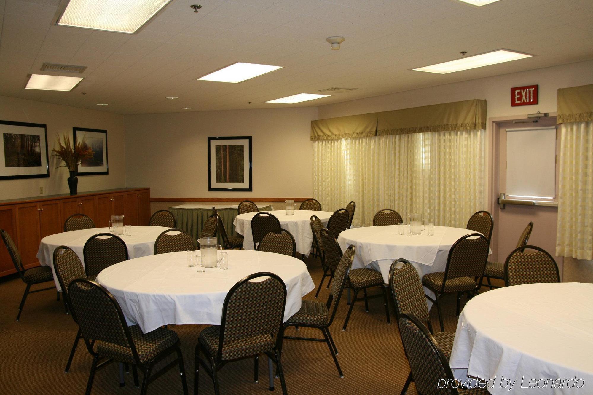 Express & Arcata/eureka-airport Area By Ihg 3* McKinleyville