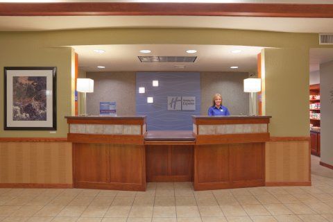Express & Arcata/eureka-airport Area By Ihg Hotel